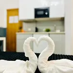 In The Heart Of Lisbon, Location Apartment